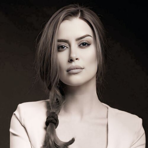 أنا أرفع شعار “العلم للعلم